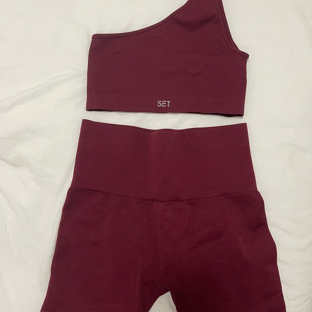 Burgundy Set Active Workout Set